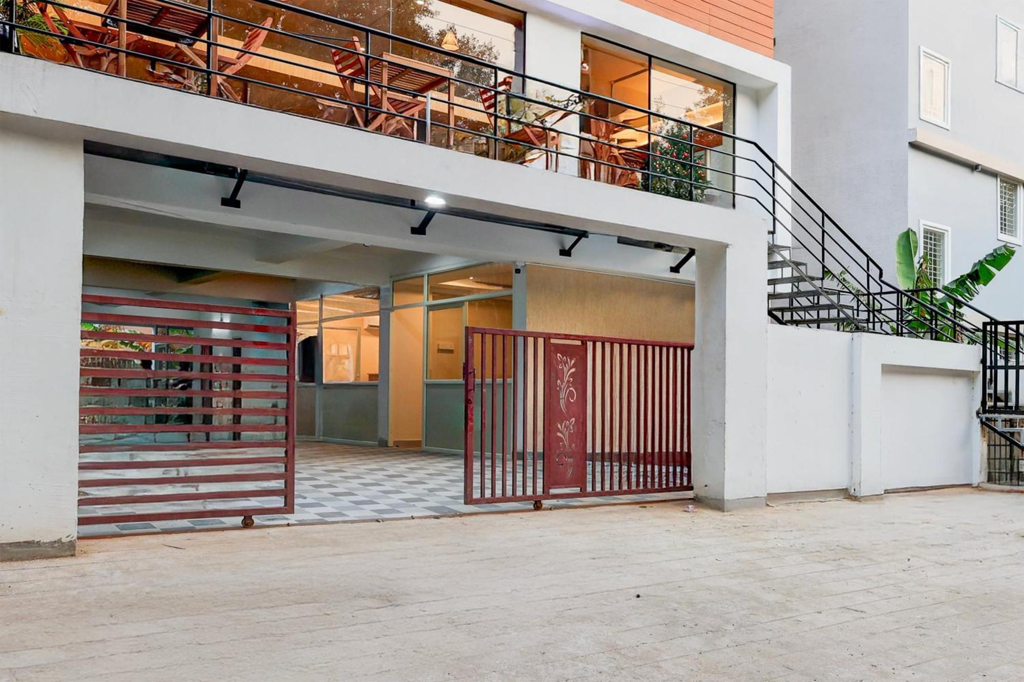Super Townhouse Mvp Sector With Kailasagiri Hill View Pedda Waltair Exterior photo